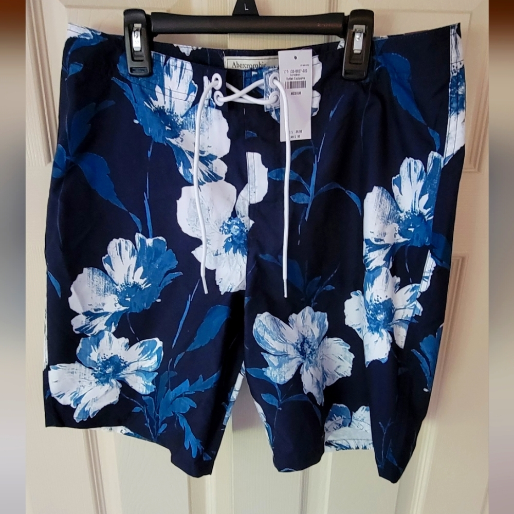 NWT Abercrombie Men's Board Shorts